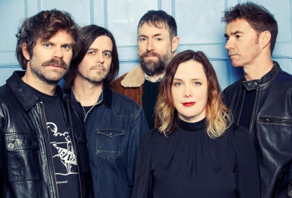 SLOWDIVE