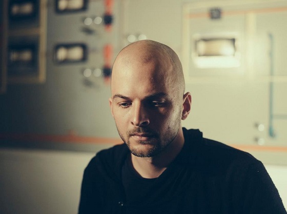NILS FRAHM(ニルス・フラーム)