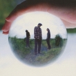 `capsule`