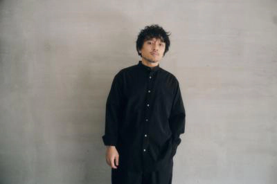 �|�{����