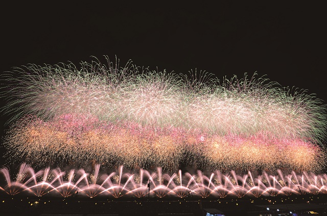 大曲の花火 秋の章 イベントのチケット ローチケ ローソンチケット