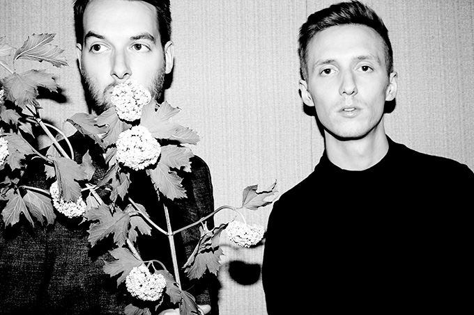 HONNE