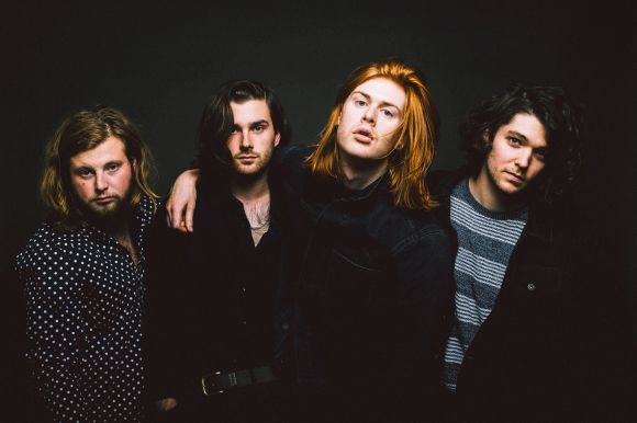 The Amazons(ジ・アマゾンズ)