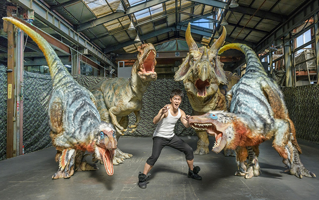 DINOSAUR LIVE 「DINO SAFARI」武井壮 インタビュー