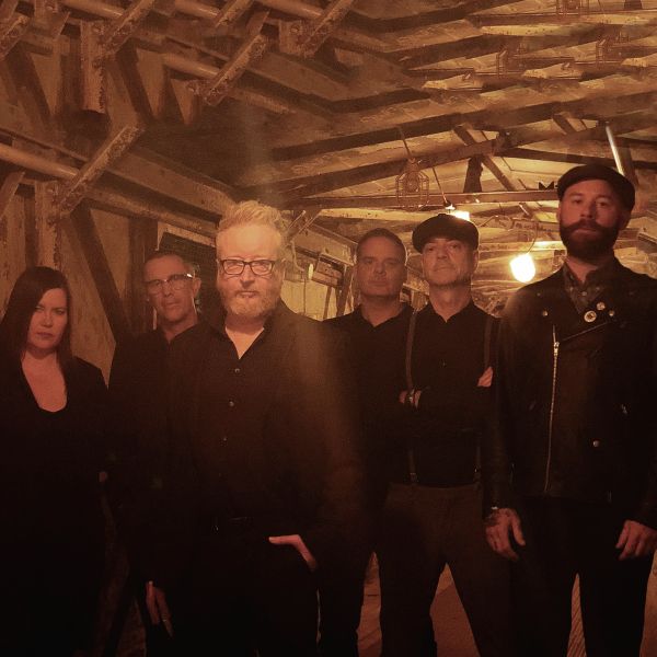 Flogging Molly(フロッギング・モリー)
