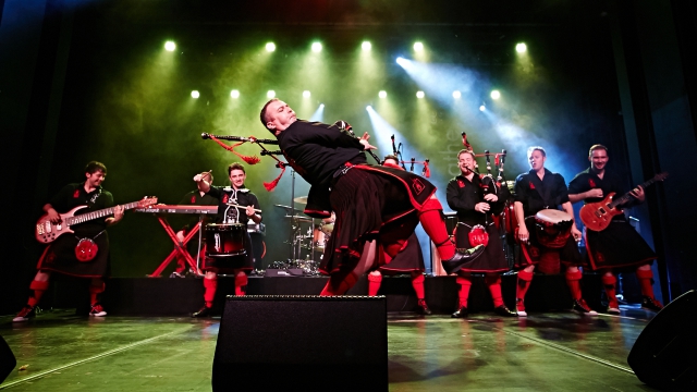 Red Hot Chilli Pipers（レッド・ホット・チリ・パイパーズ）｜ライブ