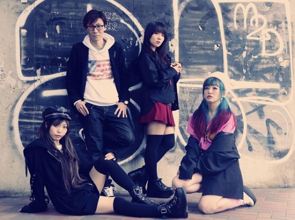 S.K.K.[Smile Knight Klaxon]