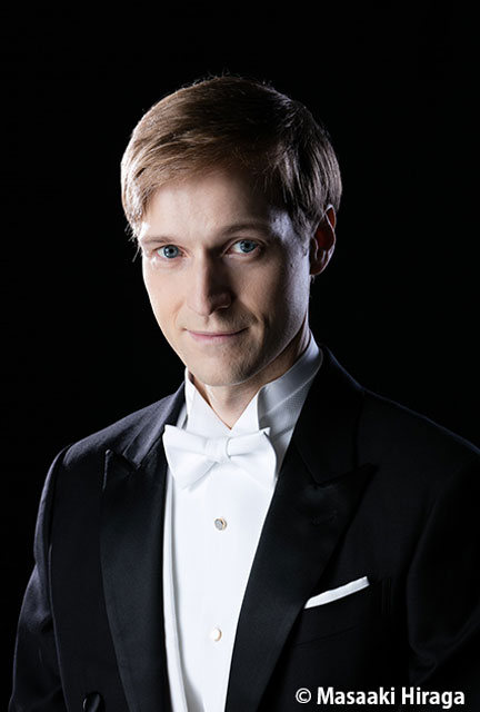 ヴィタリ・ユシュマノフ