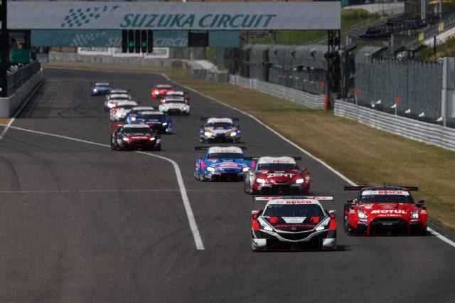 購入クリアランス 2018 SUPER GT ROUND 3 SUZUKA ペアチケット | www