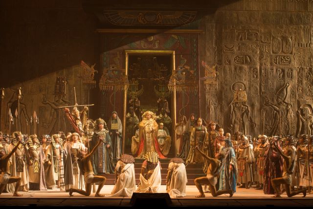 新国立劇場オペラ『アイーダ』