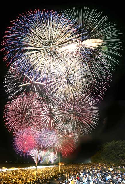 第37回川北まつり北國大花火川北大会