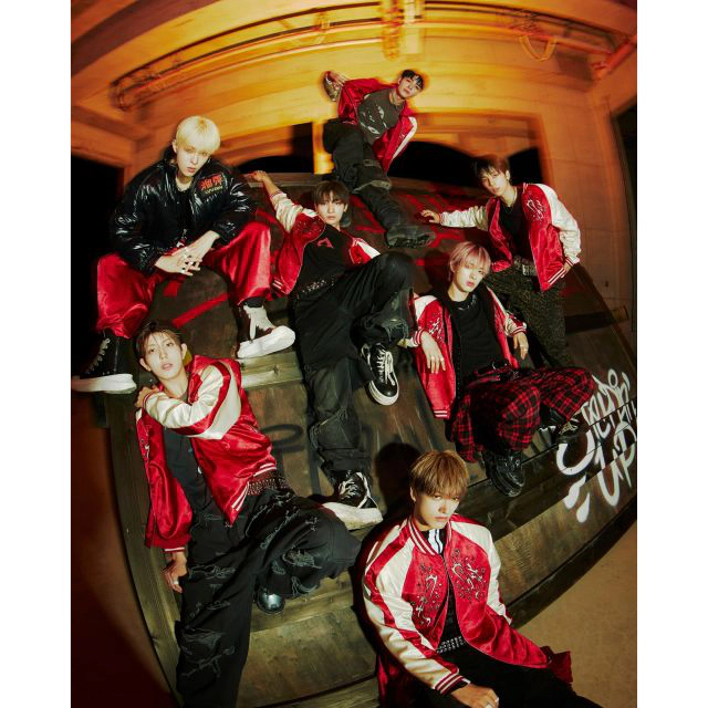 NEXZ�i�l�N�X�W�j