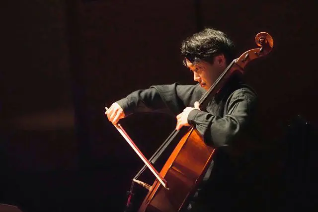 佐藤晴真 バッハ無伴奏チェロ組曲