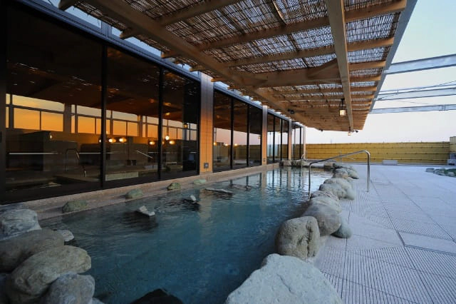 東京・湯河原温泉 万葉の湯 町田館【マル得セット日帰り入館券】