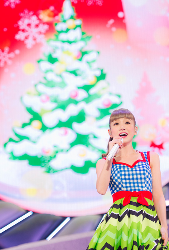 西野カナ Xmasソングやウクレレの披露も アリーナツアー大盛況にて終了 邦楽 K Pop