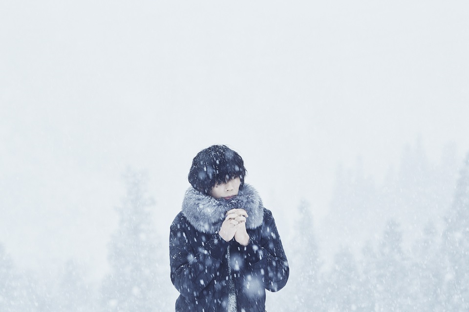 米津玄師 雪景色の中で物思う新アーティスト写真公開 邦楽 K Pop