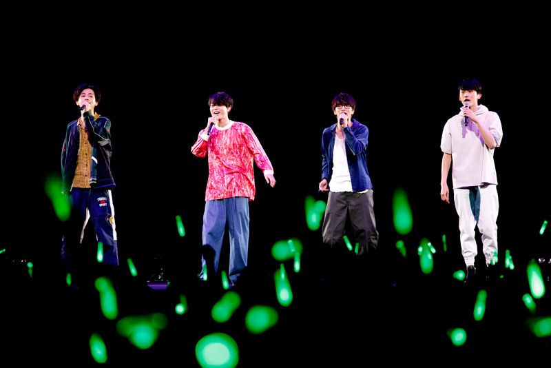 グリーンボーイズ 1万6000人の Greeeen ファンの前で名曲披露 邦楽 K Pop