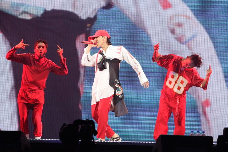 G Dragon 17年ソロワールドツアーの東京ドーム公演が2月に映像化 邦楽 K Pop