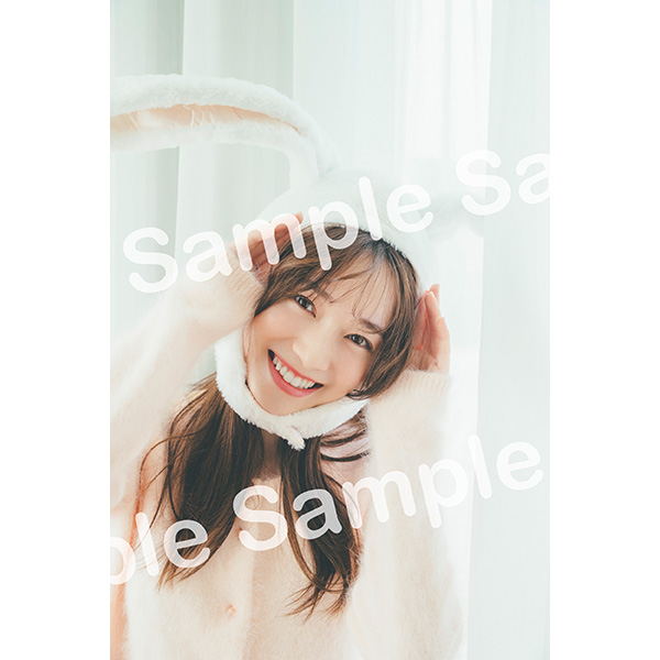 守屋麗奈（櫻坂46）1st写真集『笑顔のグー、チョキ、パー』8月23日発売《@Loppi・HMV限定カバー版＆限定特典ポストカード あり》|アート・エンタメ