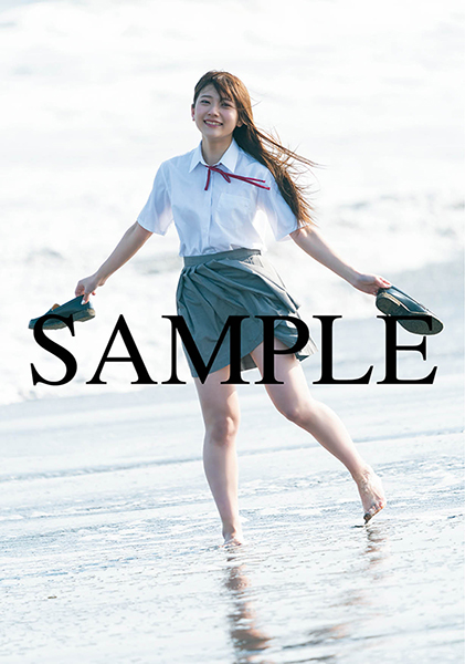 山田麻莉奈 1st写真集『まりり』サイン本を HMV＆BOOKS online限定で