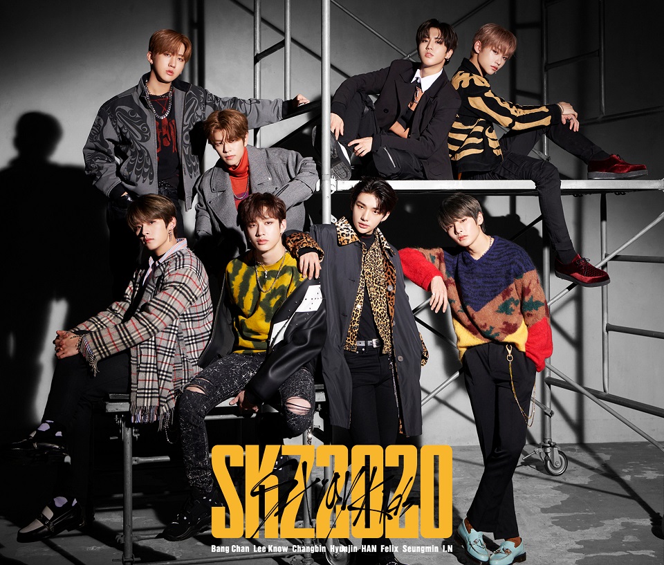 ユニットハイタッチ バンチャン フィリックス SKZ2020 smcint.com