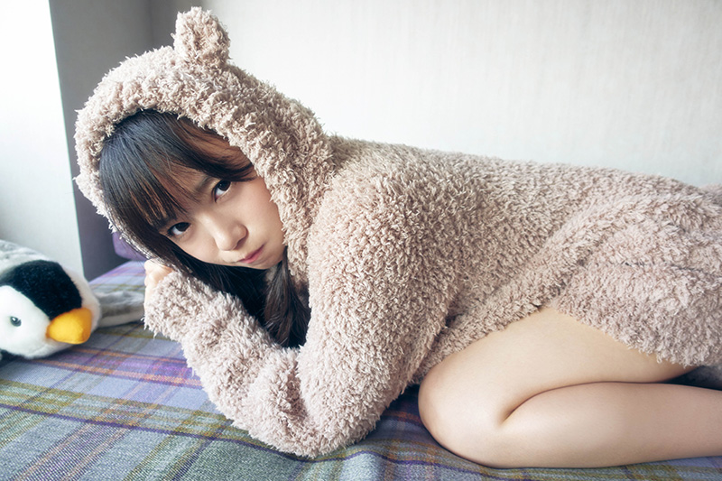 日向坂46 - 日向坂46 齋藤京子　写真集　とっておきの恋人　アザーカット写真集　当選品 日向坂46齊藤京子、新カット公開 1st写真集「とっておきの恋人