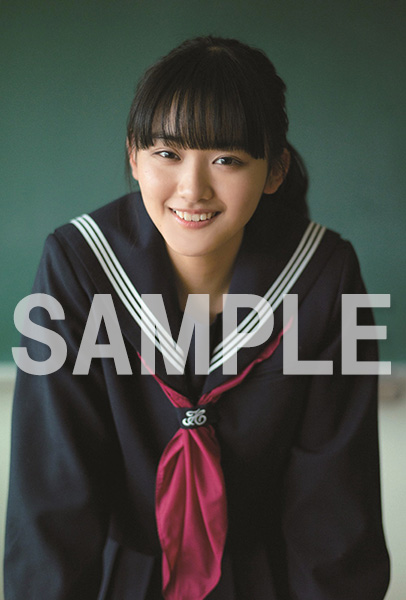 山﨑天 中学卒業記念 直筆サイン&メッセージ入りポストカード 櫻坂46 山﨑天 中学卒業記念 直筆サイン&メッセージ入りポストカード 櫻坂46