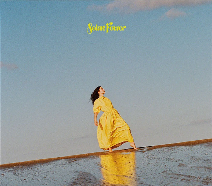 ロード (Lorde) 4年ぶりの最新アルバム『Solar Power』 ハード