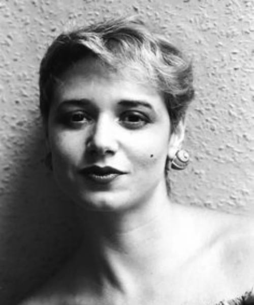 フライング・リザーズでも活躍した ポストパンク史に名を残す才女