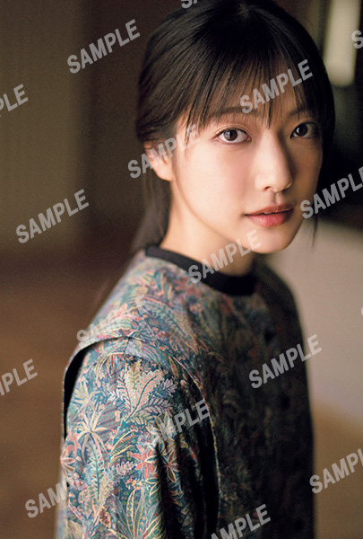 HMV&BOOKS online限定特典：大園玲（櫻坂46）ポストカード》blt graph