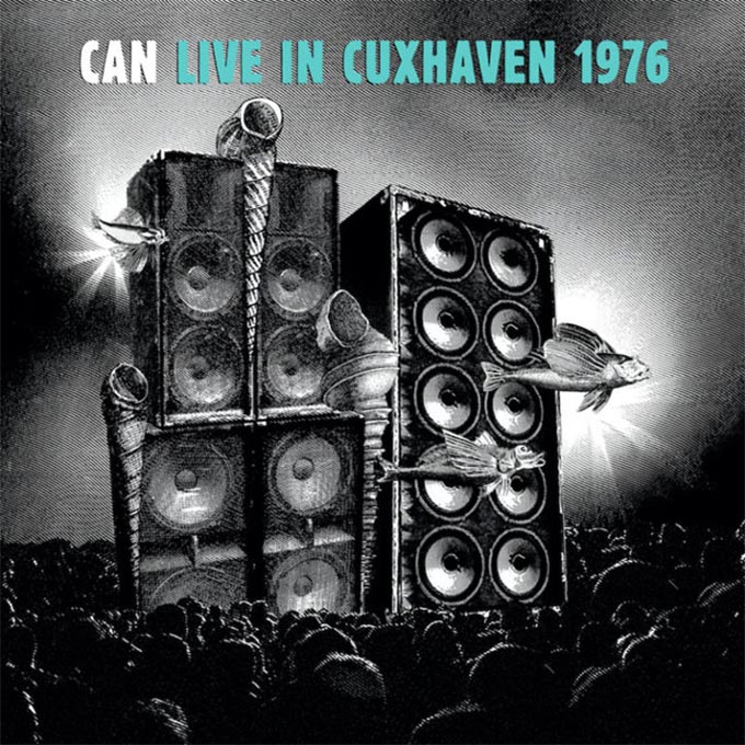 カン〈ライヴ・シリーズ〉第３弾『Live In Cuxhaven 1976』―『Flow  Motion』リリース直前の1976年ドイツ・クックスハーフェン公演を収録|ロック