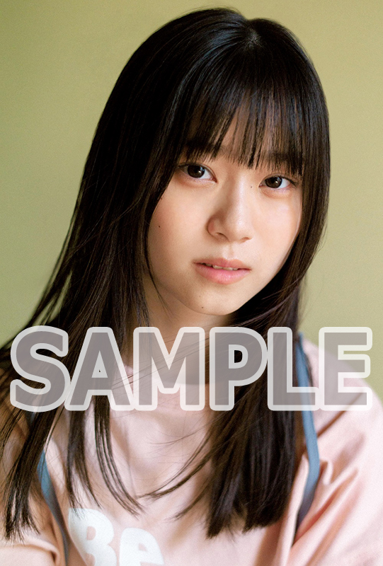 HMV&BOOKS online限定特典 山下瞳月（櫻坂46）ポストカード》B.L.T.