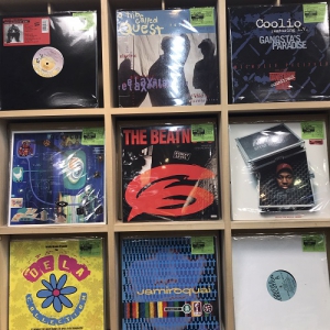 ◆この６枚緊張します！ レコード 6枚 中古 MOTHER2 サウンドトラック アナログ盤 - Fangamer Japan