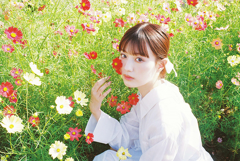 鶴嶋乃愛直筆サインパネル100名限定品　フォトブック2点セット 鶴嶋乃愛直筆サインパネル100名限定品 フォトブック2点セット 2025年