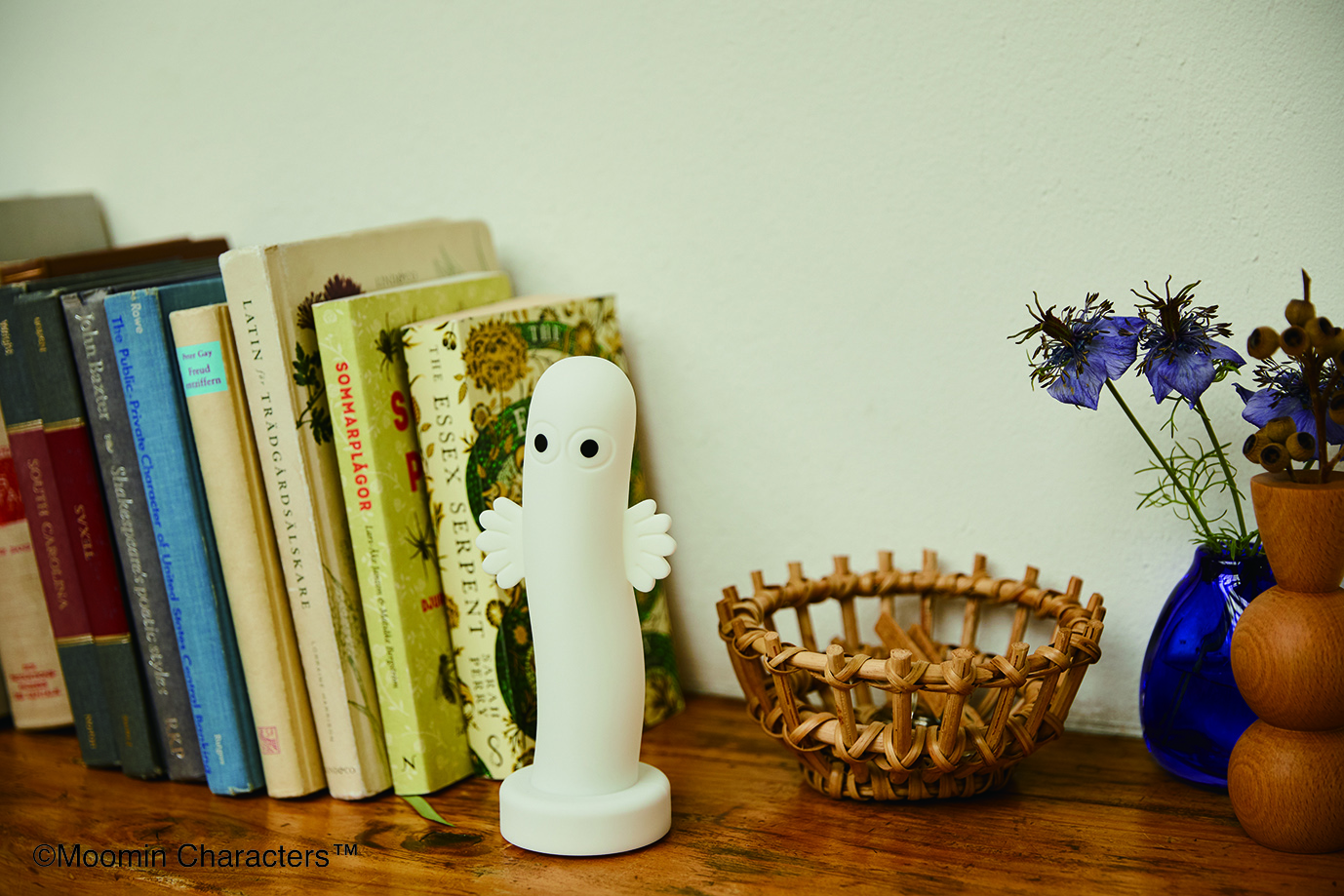 MOOMIN ニョロニョロ お部屋ライト＆ウォールステッカー BOOK