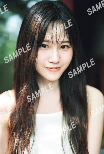HMV限定特典：向井純葉（櫻坂46）ポストカード》blt graph.vol.104