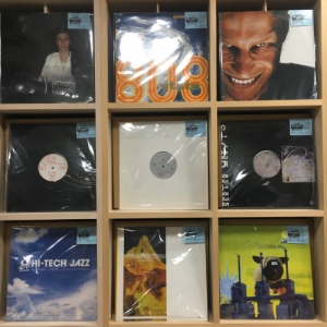 キャロル&チューズデイ　Polly Jean/Not Afraid 限定レコード 512KJwTE3XL.jpg_BO30,255,255,