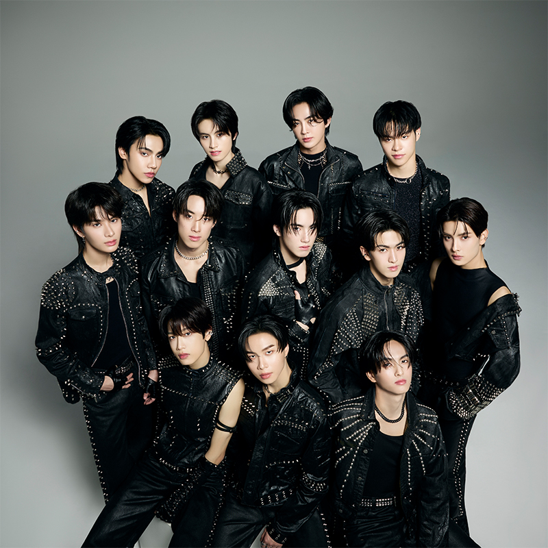 BUS日本初上陸記念！！日本限定オフィシャルグッズ、ついに販売