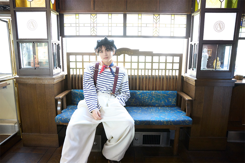 柏木悠 1st 写真集 19 → 20発売記念パネル展開催！ 【抽選で