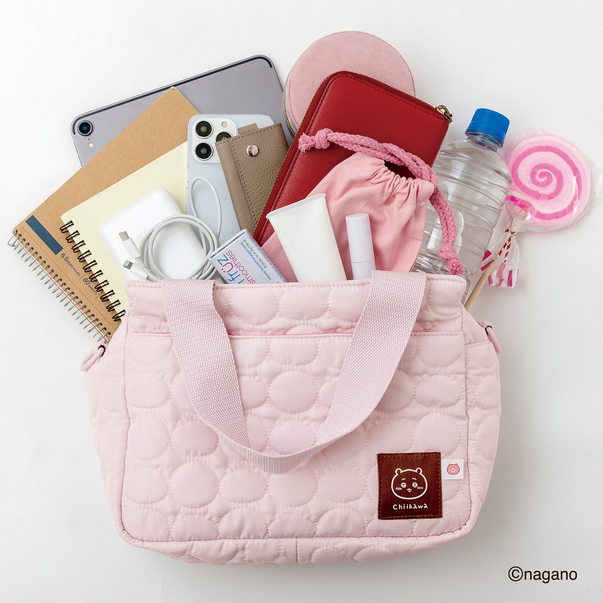 ちいかわ　ハチワレ　うさぎ　バッグなど未使用タグ付き含む15点セット ちいかわ 大人可愛いキルティングバッグ「ちいかわ」「ハチワレ
