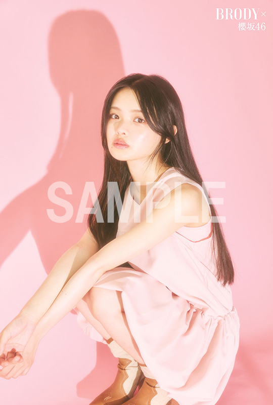 日向坂46、櫻坂46から選べるHMV&BOOKS online限定特典付き