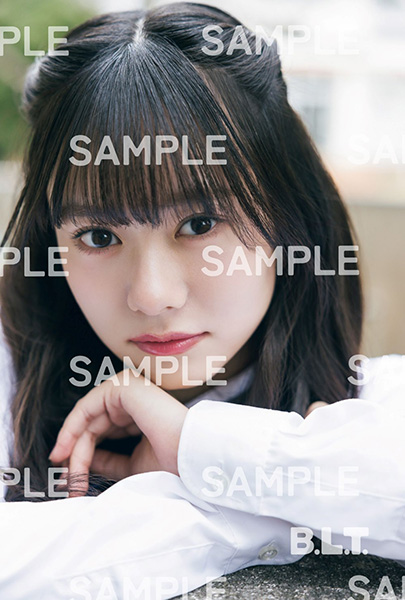 HMV&BOOKS online限定特典:仲村悠菜(私立恵比寿中学)ポストカード の見本