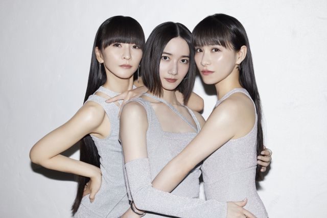 Perfume 初回限定盤 CD+DVD シングル18作品セット Perfume アリーナツアー＆ドーム公演を映像化『Perfume ZO/Z5