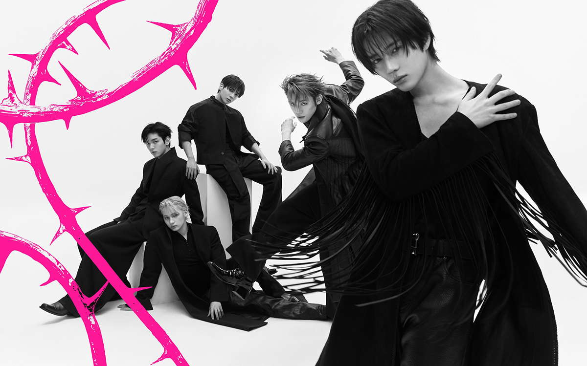 も*ち様 【貴重✨新品未開封】TOMORROW X TOGETHER Memor TOMORROW X TOGETHER 8th Mini Album『7TH YEAR: A Moment of