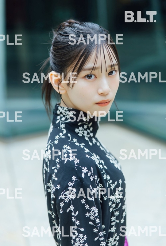 櫻坂46 TGC 山下瞳月 BT 櫻坂46 山下瞳月 表紙／武元唯衣 裏表紙『B.L.T. 2026年6月号』2026年4