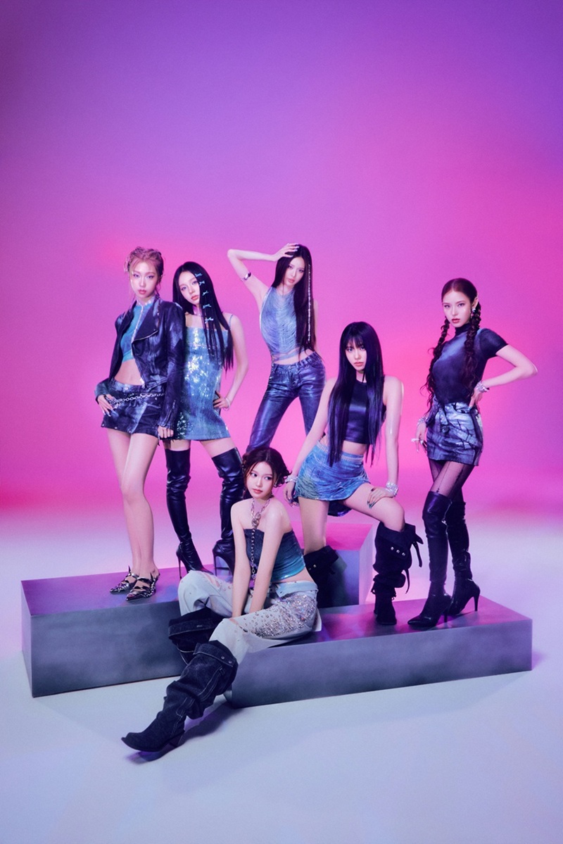 izna 3rdミニアルバム『SET THE TEMPO』《@Loppi・HMV限定特典セルカ