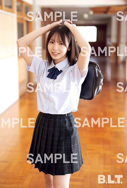 HMV&BOOKS online限定特典：渡辺莉奈（日向坂46）ポストカードB