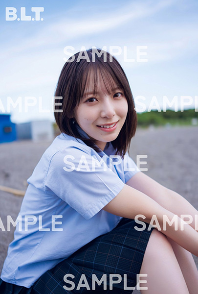 HMV&BOOKS online限定特典：渡辺莉奈（日向坂46）ポストカードC