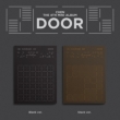 4th Mini Album: DOOR (Random Cover)