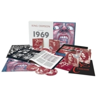 キング・クリムゾン CD2枚組レア音源集『The Elements Of King Crimson - 2021 Tour Box』発売  日本アセンブル盤のみ７曲入りボーナスライヴCD付き！|ロック